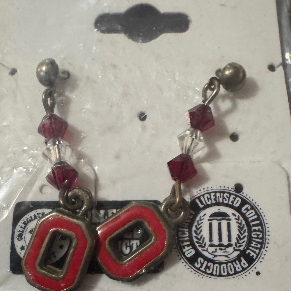 Red Ohio Charm Dangle Earrings with Faceted Beads